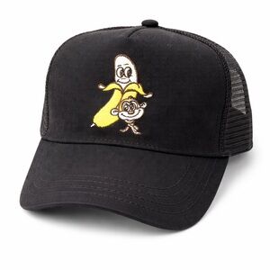 🍌🐒 NWOT! Banana Monkey Embroidered Trucker Hat
